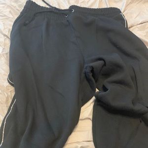Ladies black vs jogger pants